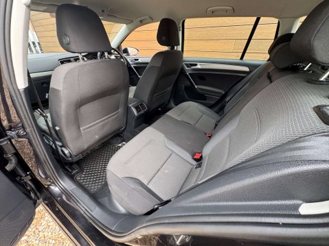Volkswagen Golf 1.4 Golf SE BlueMotion Technology TSi 5dr 31