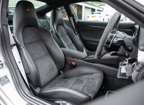 Porsche 911 (991.2) GT3 12