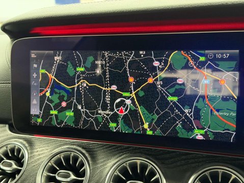 Mercedes-Benz E Class 2.0 E220d AMG Line (Premium Plus) Coupe 2dr Diesel G-Tronic+ Euro 6 (s/s) ( 44