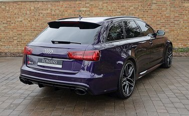Audi RS6 Avant 26