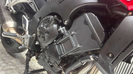Yamaha FZ1 FAZER 2006 38K LONG MOT AKRAPOVIC EXHAUST 1000CC 45