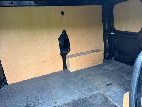 Renault Trafic 2.0 Trafic SL28 Sport Blue dCi 11