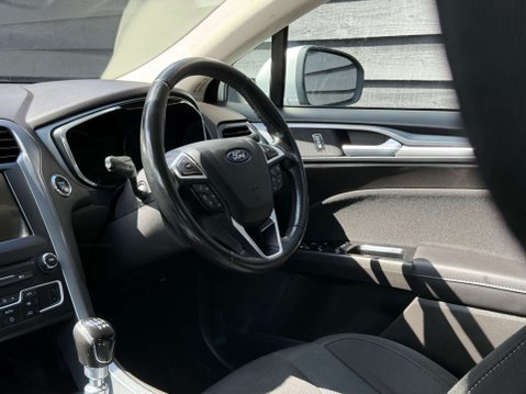 Ford Mondeo 2.0 Mondeo Titanium Econetic TDCi 5dr 7