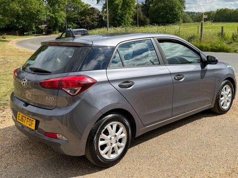 Hyundai i20 1.2 SE Hatchback 5dr Petrol Manual Euro 6 (84 ps) 29