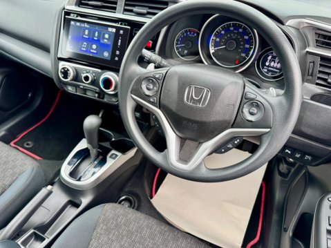 Honda Jazz 1.3 i-VTEC SE CVT Euro 6 (s/s) 5dr 31
