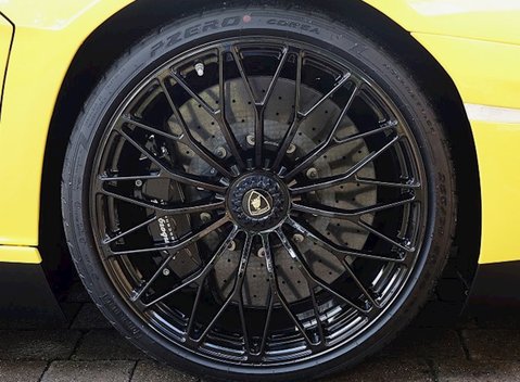 Lamborghini Aventador SV LP750-4 13
