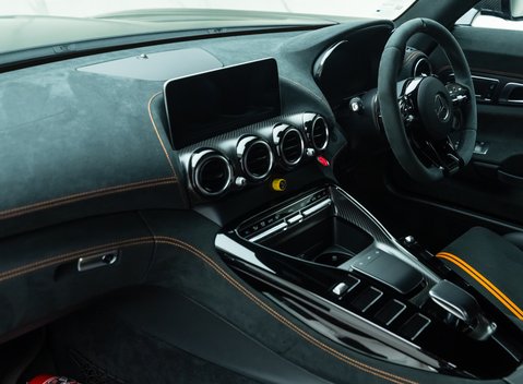 Mercedes-Benz Amg GT BLACK SERIES 19