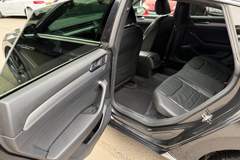 Volkswagen Arteon R-LINE TDI 4MOTION DSG -APPLE CARPLAY -2 OWNERS -10 VW SERVICES  28