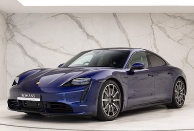 Porsche Taycan TURBO 93KWH