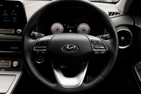 Hyundai KONA ULTIMATE 16