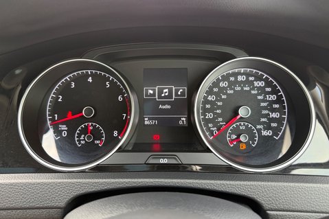 Volkswagen Golf GT EDITION TSI ACT BMT -£35 ROAD TAX -PANORAMIC SUNROOF -10 SERVICES 42