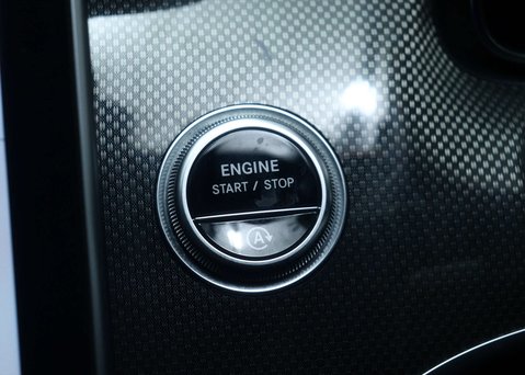 Mercedes-Benz C Class 1.5 C200h MHEV AMG Line Estate 5dr Petrol Hybrid G-Tronic+ Euro 6 (s/s) (22 36