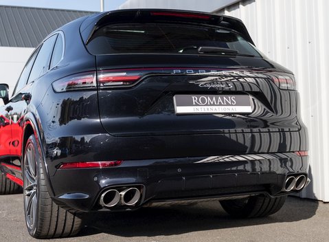 Porsche Cayenne S 28