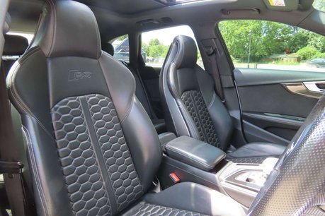 Audi RS4 2.9 TFSI V6 Carbon Black Tiptronic quattro Euro 6 (s/s) 5dr 11