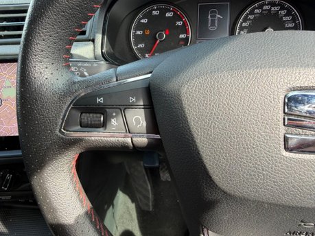 SEAT Ibiza MPI FR 12