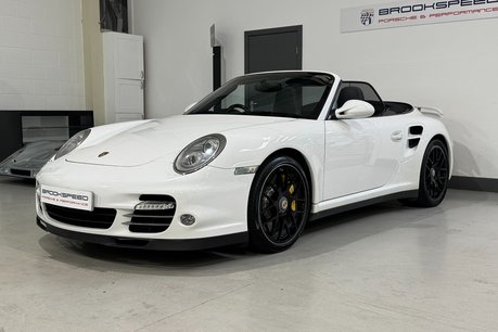 Porsche 911 TURBO S PDK