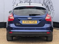 Ford Focus ZETEC NAVIGATOR TDCI 8