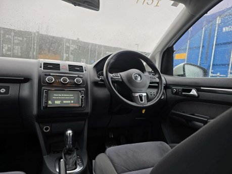 Volkswagen Touran 1.4 TSI SE MPV 5dr Petrol DSG Euro 5 (140 ps) 19