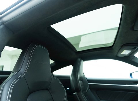 Porsche 911 (992) Turbo S 11