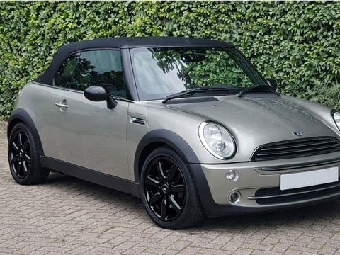Mini Cooper Sidewalk Convertible 3