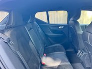 Volvo XC40 2.0 T4 R-DESIGN AWD AUTOMATIC 15