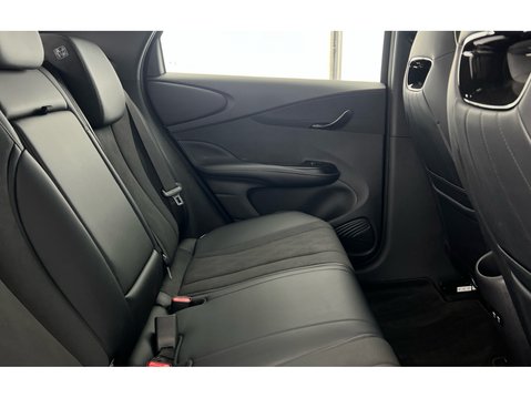 BYD Dolphin 150kW Comfort 60.4kWh Auto 11