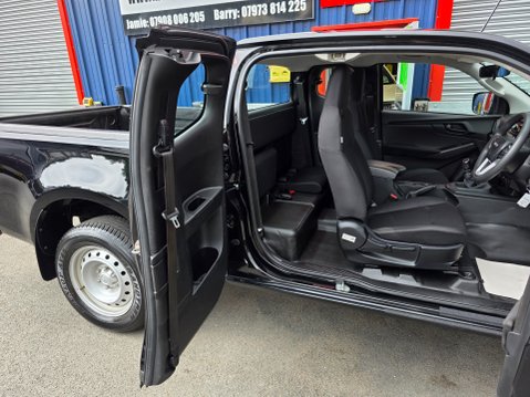 Isuzu D-Max UTILITY ECB 14