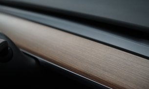 Tesla Model Y LONG RANGE AWD Comfort Suspension One Owner Tesla Comp Warranty until 12/27 15