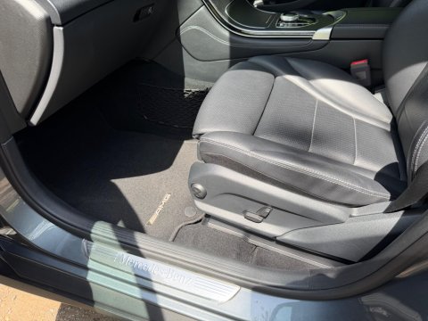 Mercedes-Benz GLC GLC 250 4MATIC AMG LINE 58