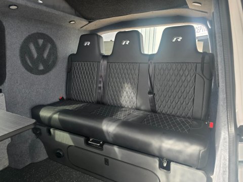 Volkswagen Transporter T28 TDI P/V HIGHLINE 5 BERTH CAMPERVAN 22