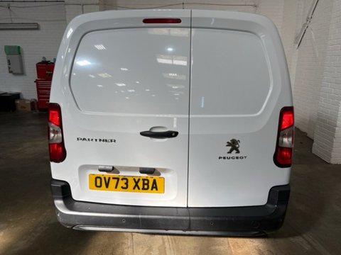 Peugeot Partner BLUEHDI PROFESSIONAL PREMIUM PLUS L1 6