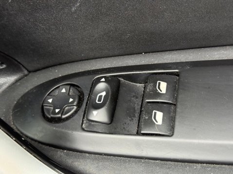 Citroen DS4 1.6 e-HDi Airdream DSign Euro 5 (s/s) 5dr 15