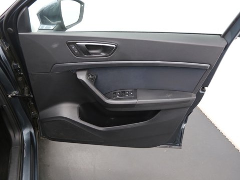 SEAT Ateca 1.6 TDI SE Technology DSG Euro 6 (s/s) 5dr 19