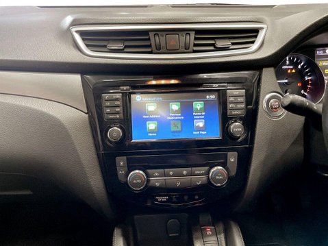 Nissan Qashqai 1.5 dCi N-Connecta SUV 5dr Diesel Manual Euro 6 (s/s) (115 ps) 19