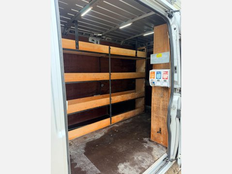 Peugeot Boxer 2.0 BlueHDi 335 Professional Panel Van 5dr Diesel Manual L2 H2 Euro 6 (130 45