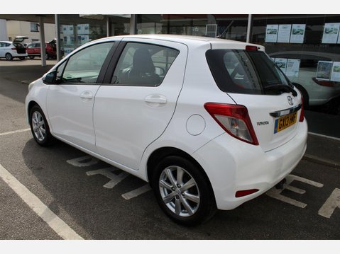 Toyota Yaris VVT-I TR 3