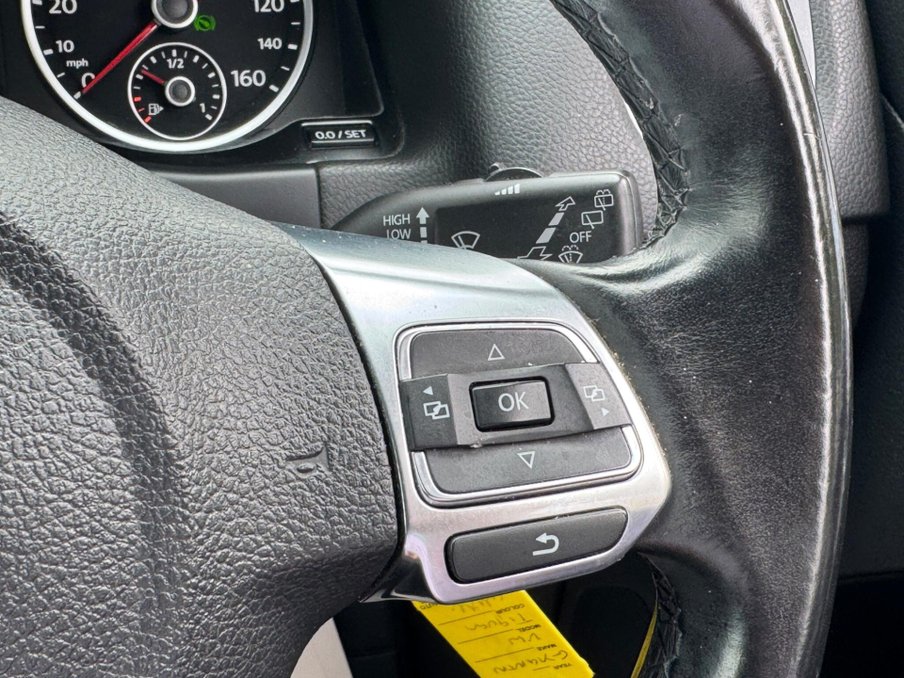 2014 Volkswagen Tiguan — image 28