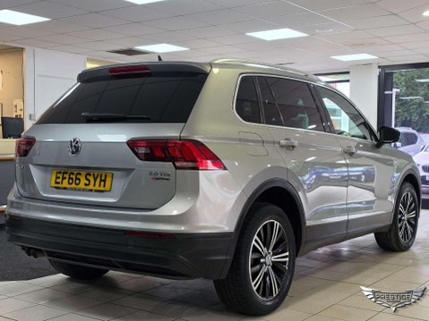 Volkswagen Tiguan 2.0 TDI BlueMotion Tech SE Navigation 4Motion Euro 6 (s/s) 5dr 37