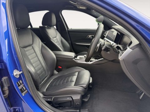 BMW 3 Series 2.0 320i M Sport Auto 4dr 9
