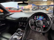 Audi R8 5.2 FSI V10 Performance Coupe 2dr Petrol S Tronic quattro Euro 6 (s/s) (620 2