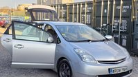 Toyota Prius 1.5 T4 Hatchback 5dr Petrol Hybrid CVT (104 g/km, 76 bhp) 6
