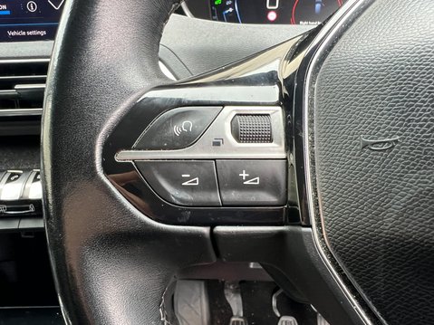 Peugeot 3008 1.5 BlueHDi Allure SUV 5dr Diesel Manual Euro 6 (s/s) (130 ps) 21