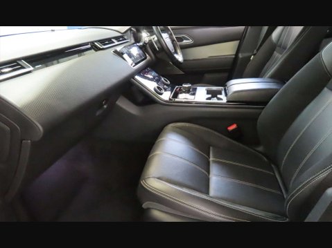 Land Rover Range Rover Velar 2.0 D180 R-Dynamic SE SUV 5dr Diesel Auto 4WD Euro 6 (s/s) (180 ps) 8