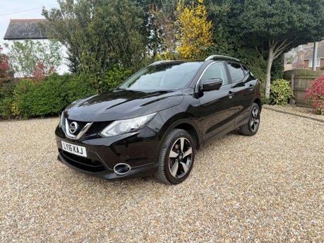 Nissan Qashqai 1.2 DIG-T N-Connecta 2WD Euro 6 (s/s) 5dr 1