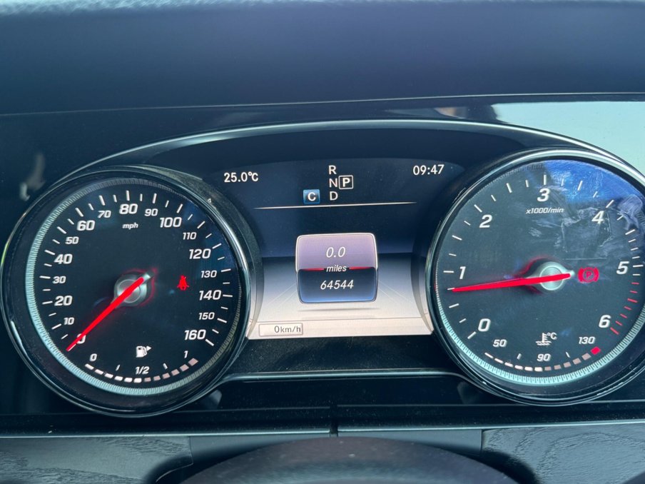 2018 Mercedes-Benz E Class — image 38