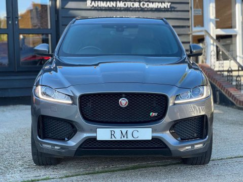 Jaguar F-Pace 3.0 V6 S Auto AWD Euro 6 (s/s) 5dr 4