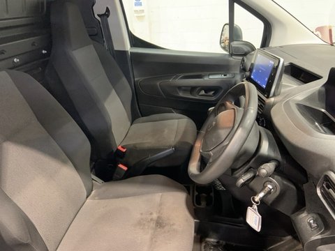 Peugeot Partner BLUEHDI PROFESSIONAL PREMIUM PLUS L1 16