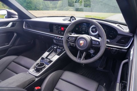 Porsche 911 TURBO S PDK 9