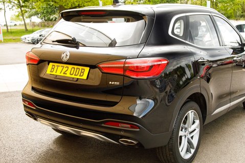 MG HS EXCITE DCT 9
