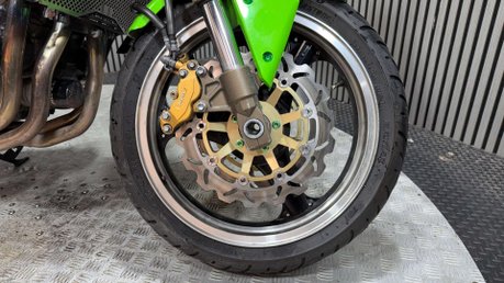 Kawasaki Z1000 2005 ONLY 28K 1000CC NAKED PROJECT BIKE RUNS WELL 18